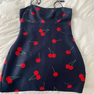 REALISATION PAR CHRISTY DRESS- WILD CHERRY